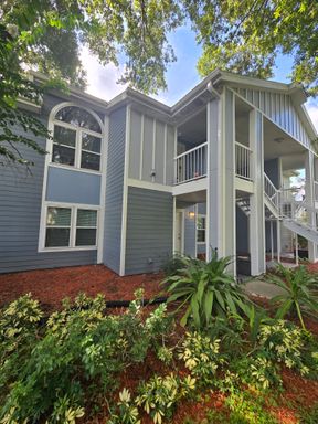 Renovated 2 Bedroom 1 Bath Condo In Lake Mary – photo 1