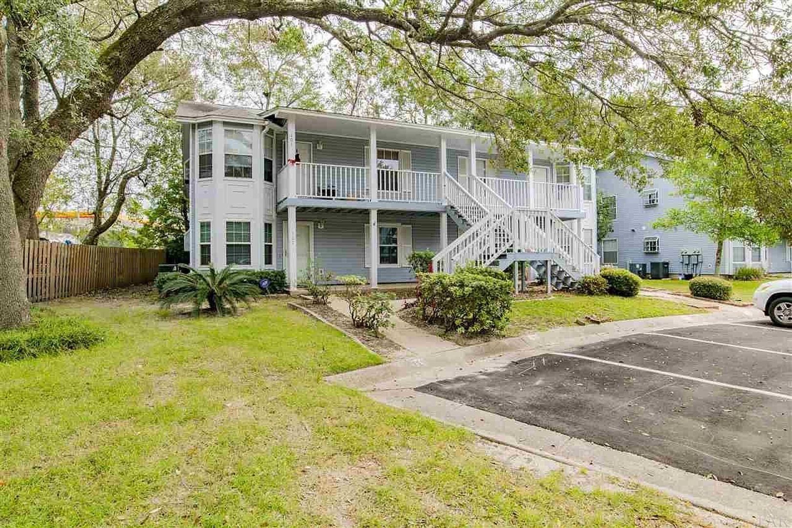 Pensacola Condo: 2813 Langley Ave A101