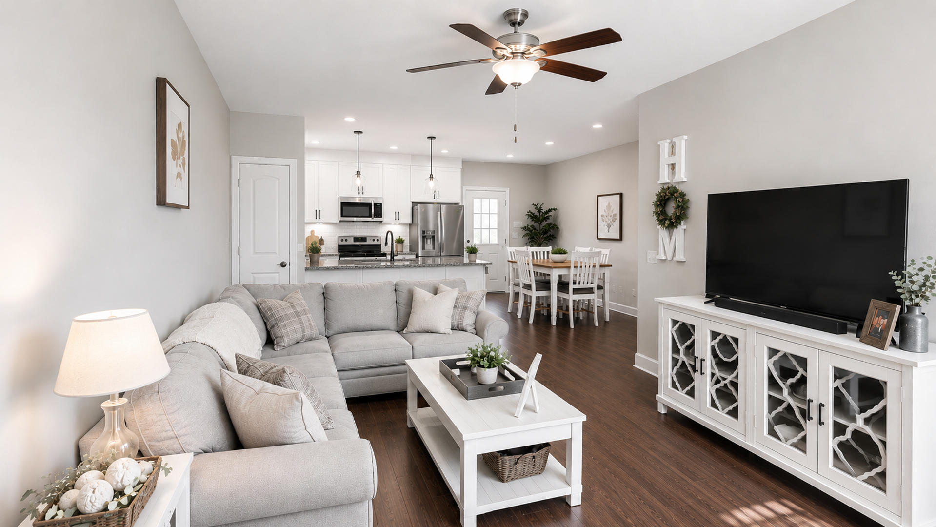 Moultrie Apartment: 913 Rowland Drive