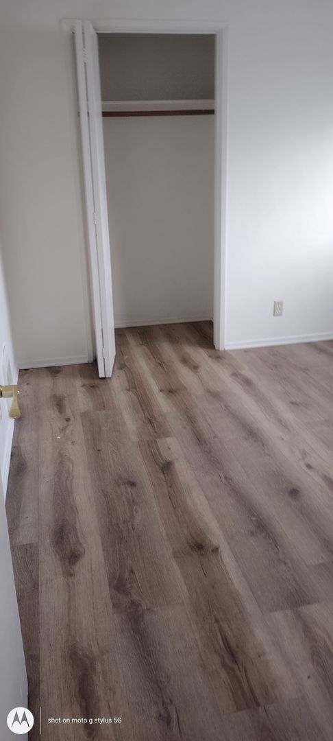 Los Angeles Apartment: 960 S New Hampshire Avenue