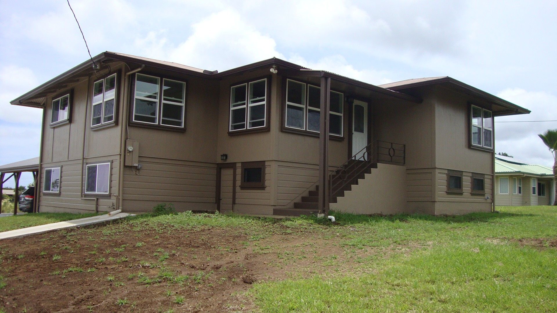 Keaau Apartment: 17-451 Volcano Hwy