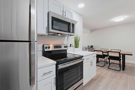 Signature 1 Bed, 1 Bath | 792 Sq Ft – photo 1
