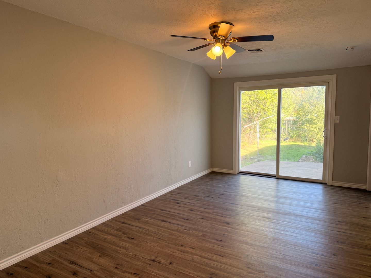 Lawton House: 404 SW 24th Street