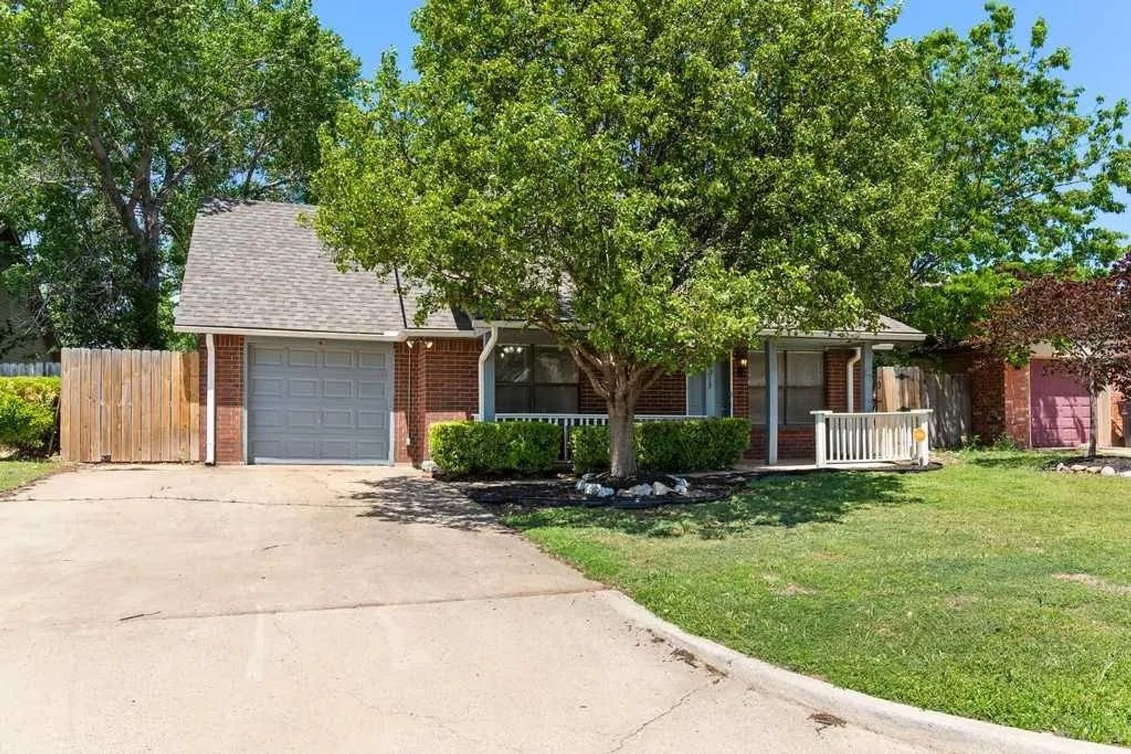 Lawton House: 4013 SW Sunflower Ln