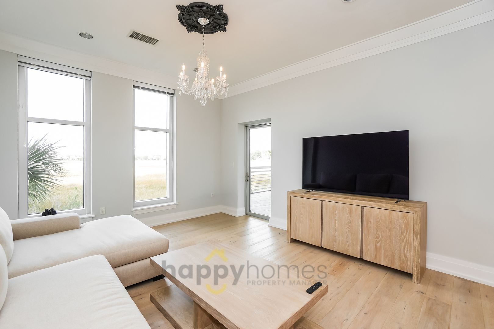 Mount Pleasant House: 118 Cooper River Drive