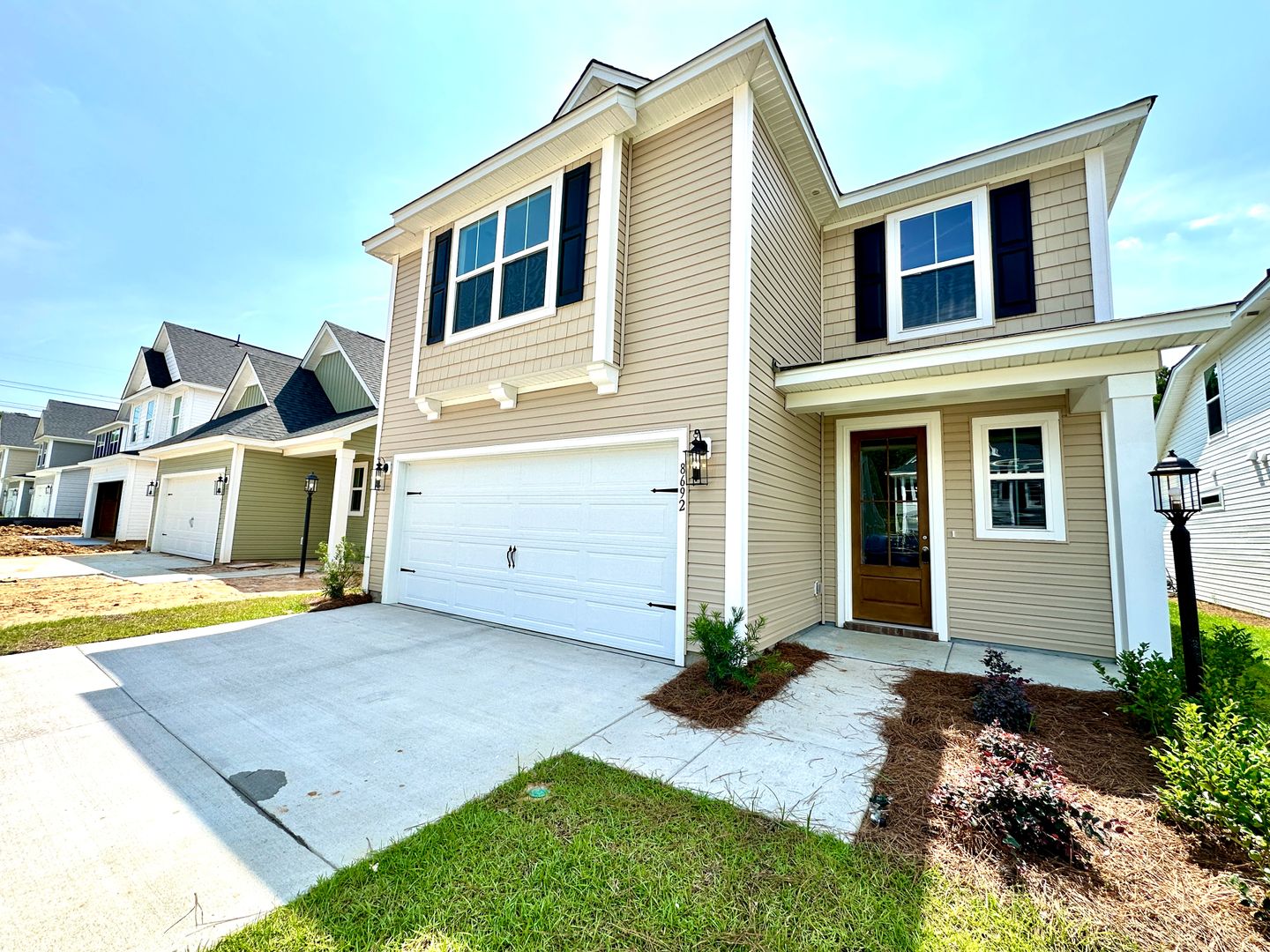 North Charleston House: 8692 Windsor Hill Blvd