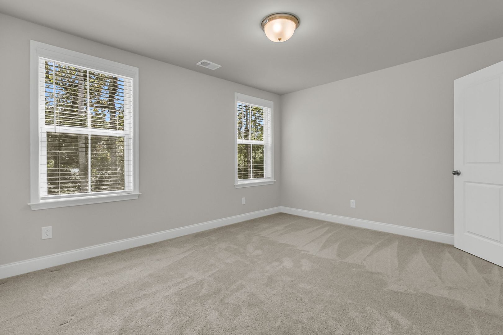 Summerville Townhome: 523 Green Fern Drive