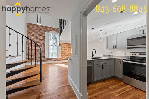 Charming 2/1 loft-style condo in the heart of Historic Downtown Charleston! – photo 1