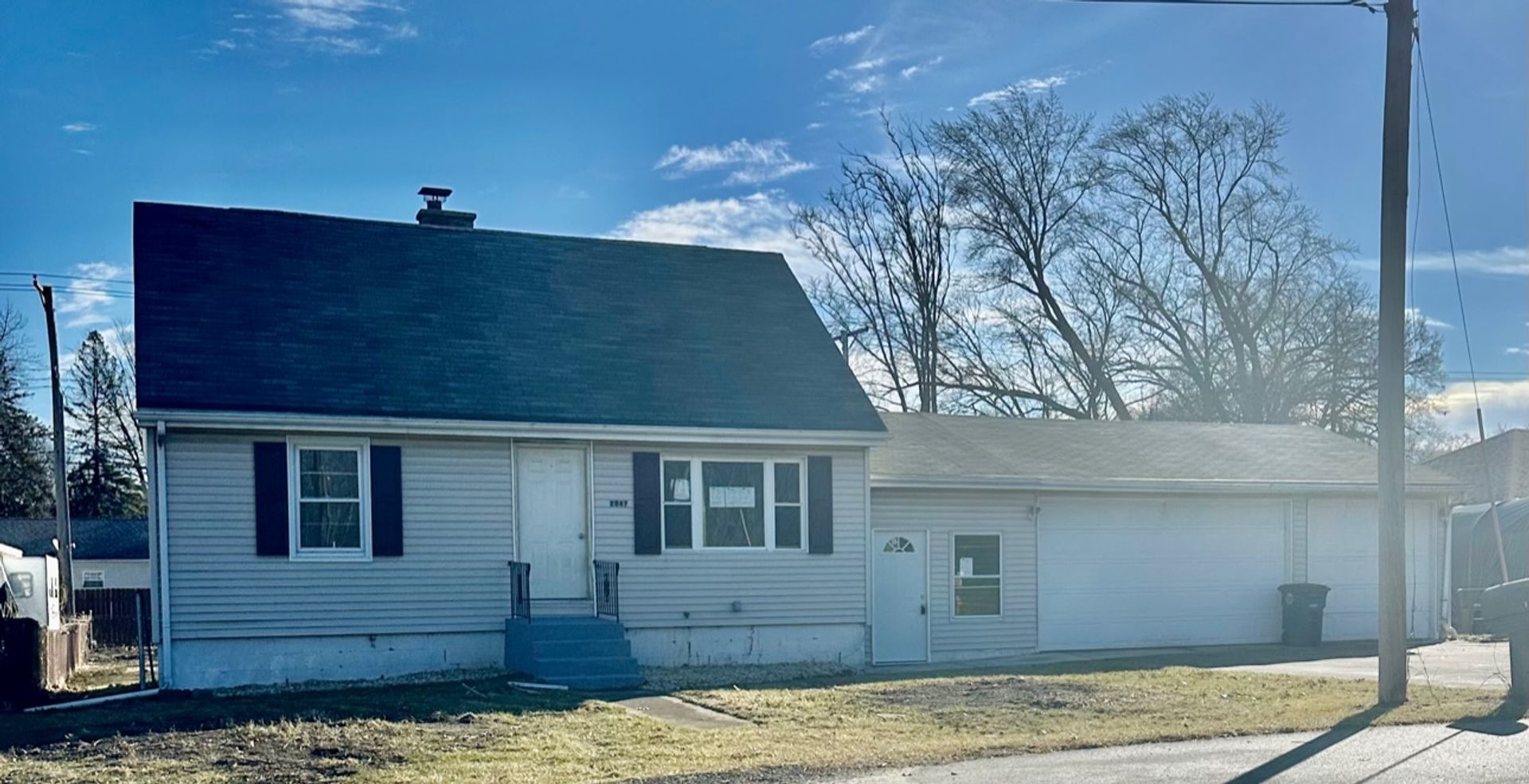 Lake Station House: 2847 Union St