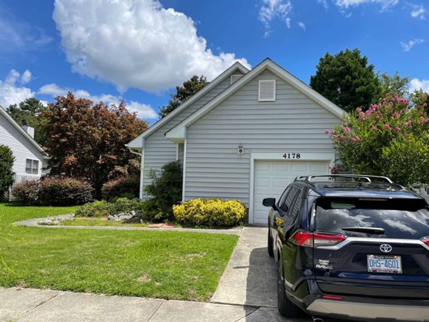 Wilmington House: 4178 Abbington Terrace