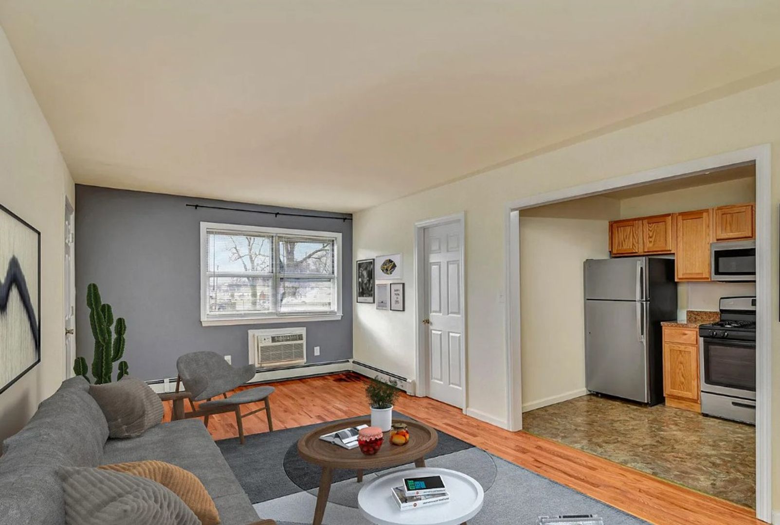 Spotswood Apartment: 250 Main Street