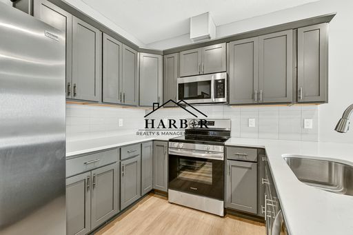 4th Lane Flats 2 bed 1 bath