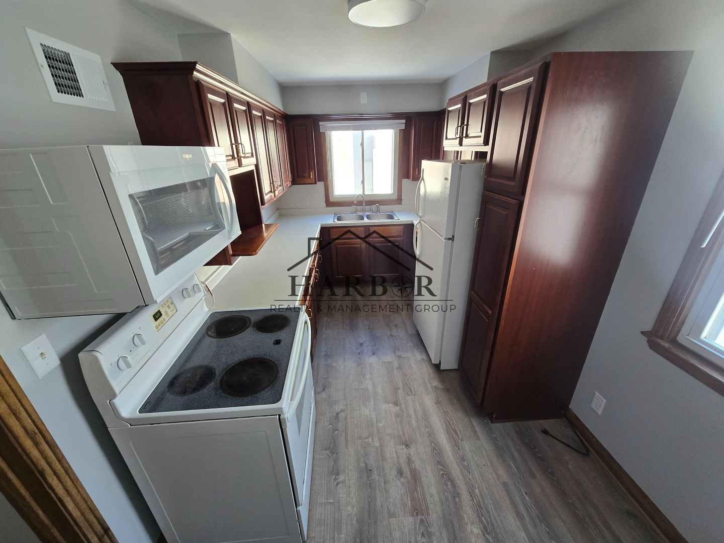 Austin House: 1311 6th Street SE