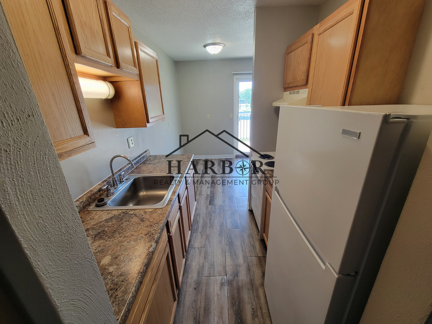 Austin Apartment: 900 14th Street NW