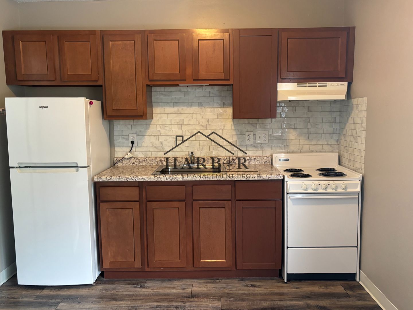 Austin Apartment: 900 14th Street NW