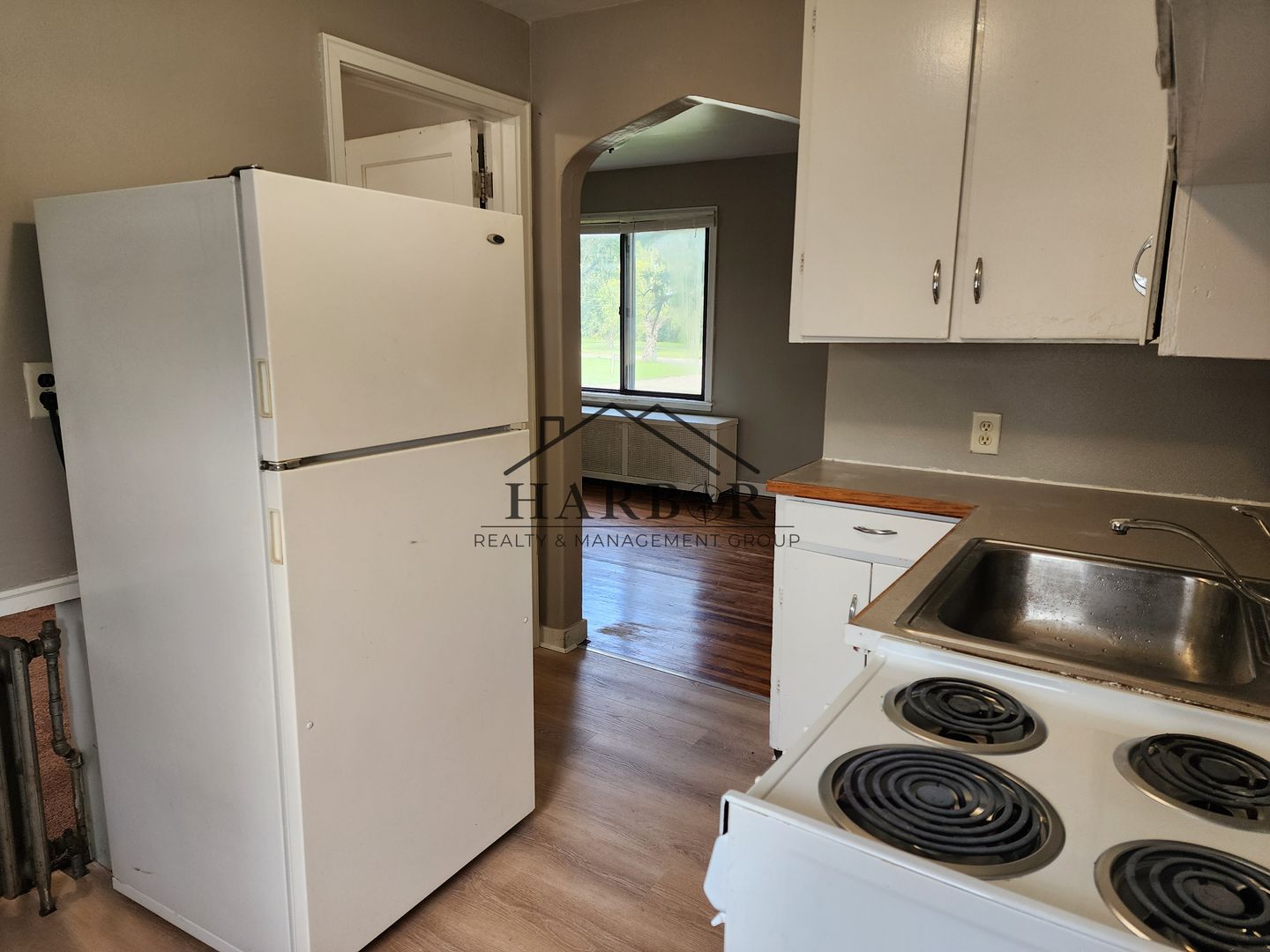 Austin Apartment: 806 15th Street NE