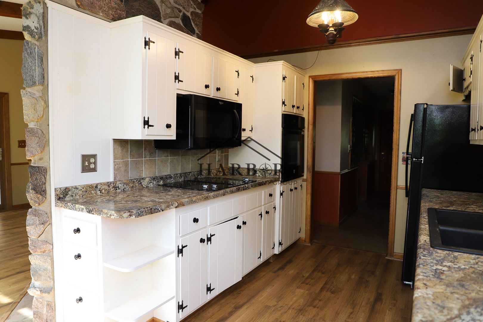 Rochester House: 3504 Ogden Court NE