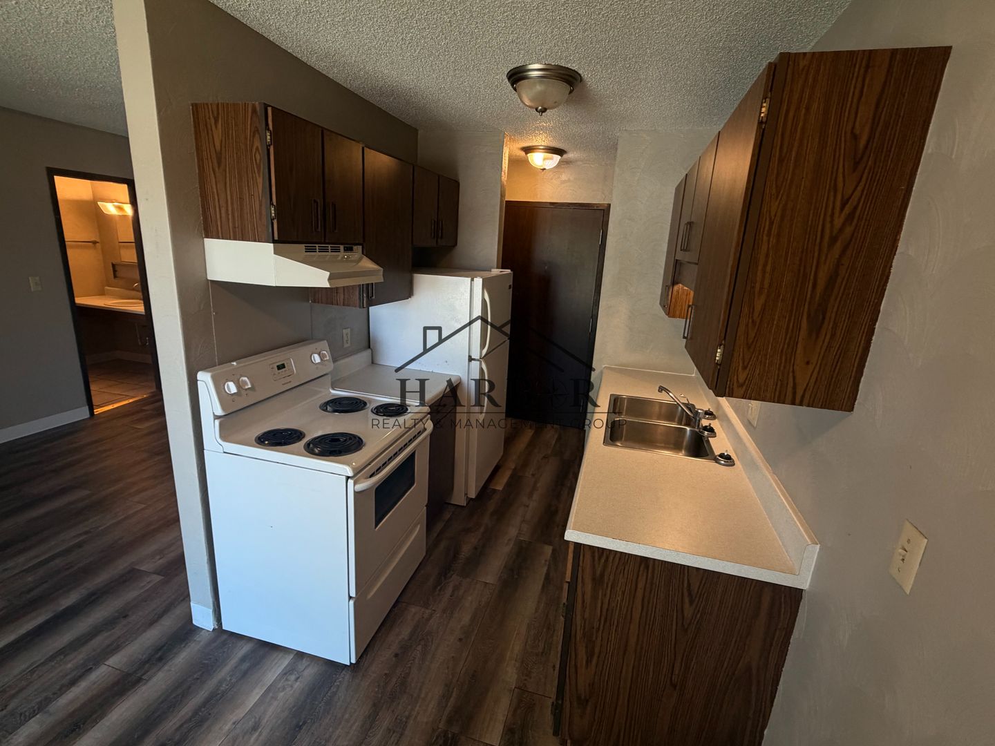 Austin Apartment: 900 14th Street NW