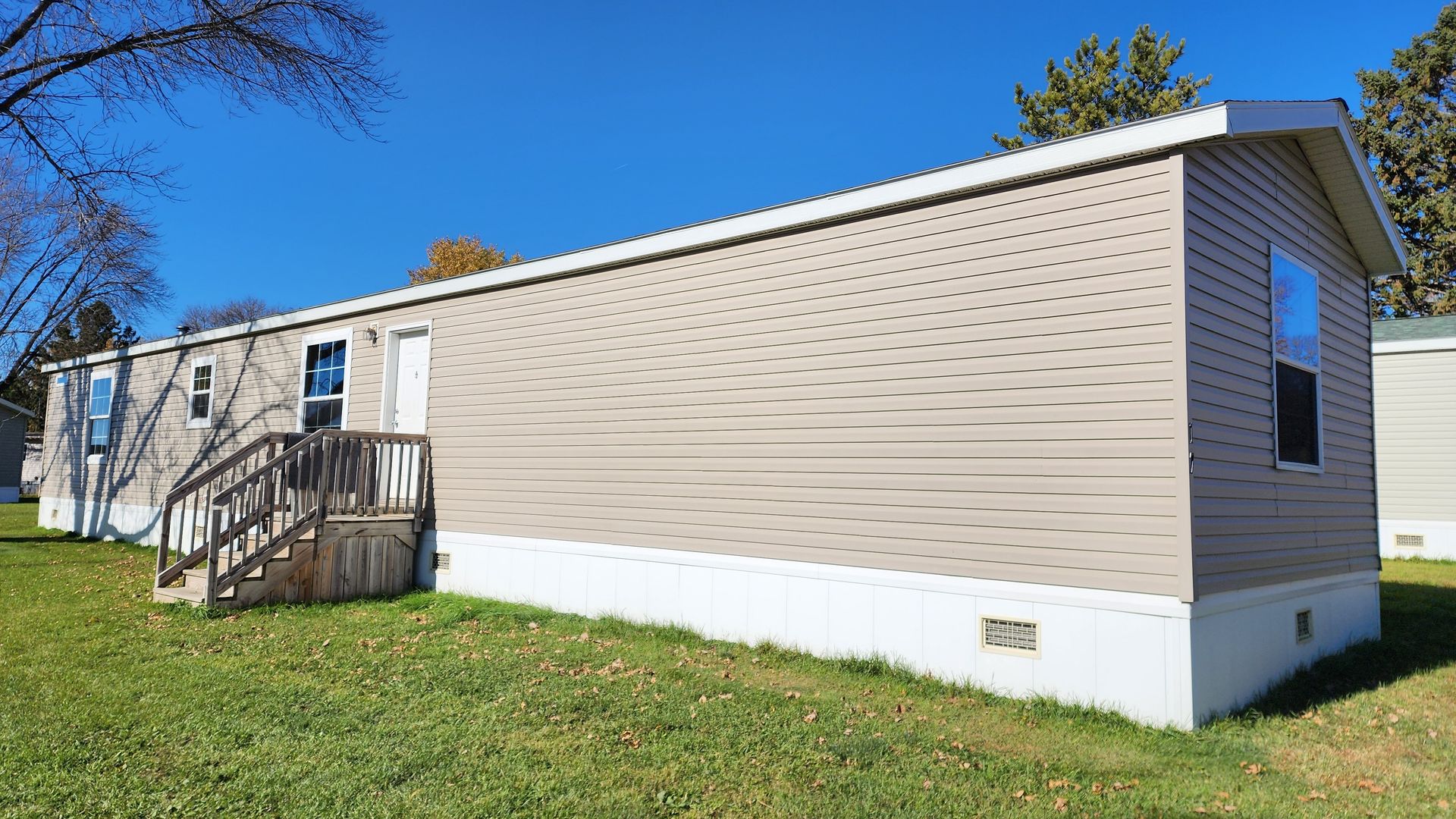 Kensington Condo: 17 Grand Ave S