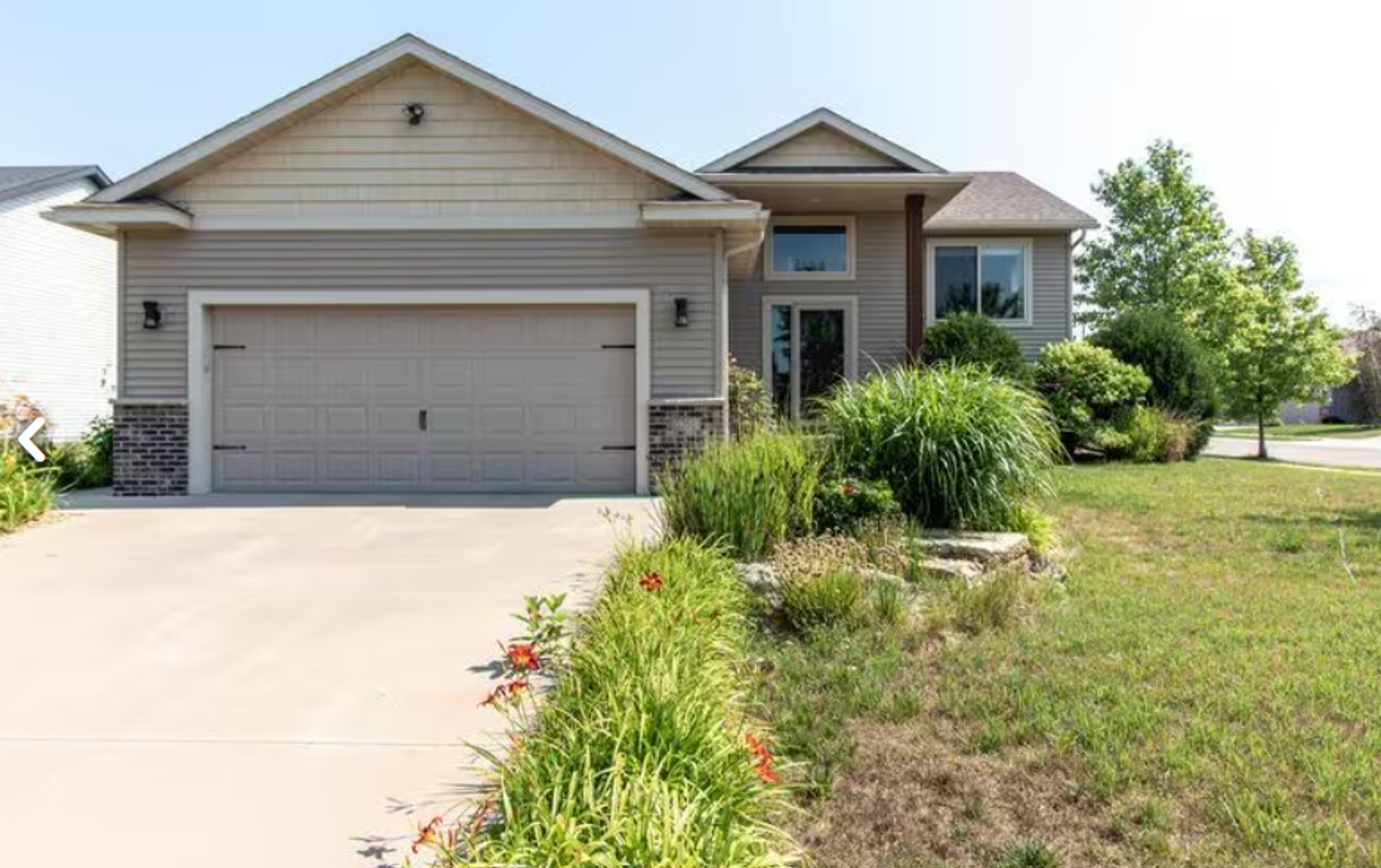 Rochester House: 5385 Florence Drive NW