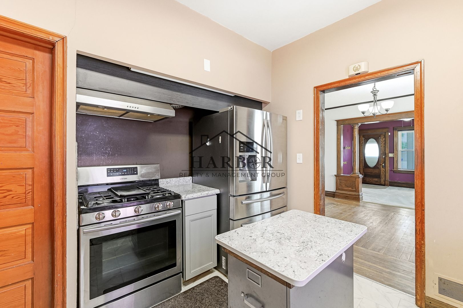 Rochester House: 228 8th Street NW