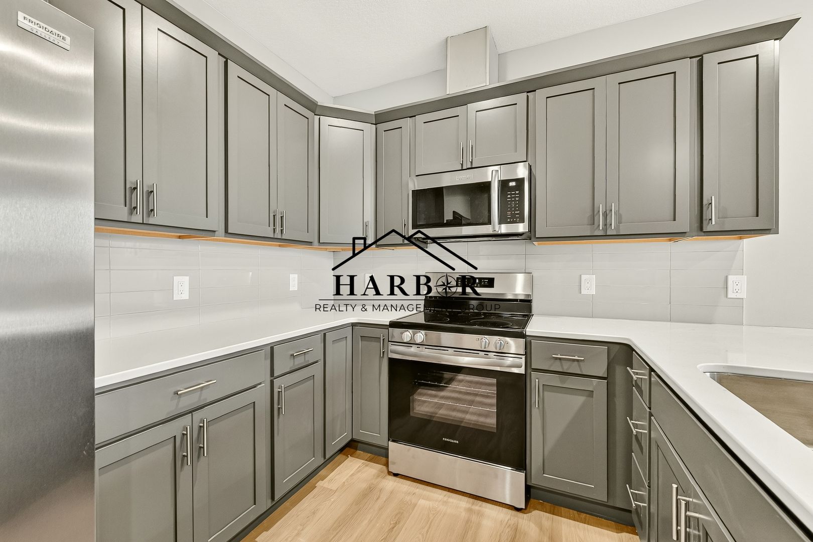 Kasson Apartment: 1401 4th Avenue Lane NE