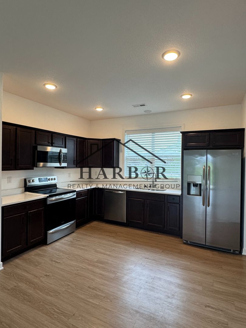 Boone Townhome: 1228 South Linn Street