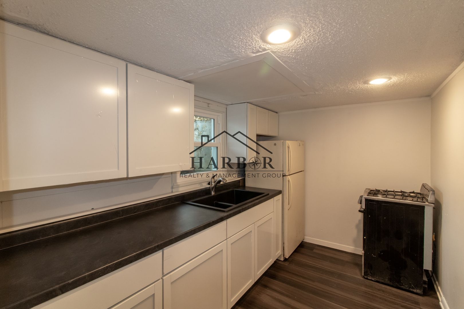 Rochester Apartment: 123 11th Avenue Southeast