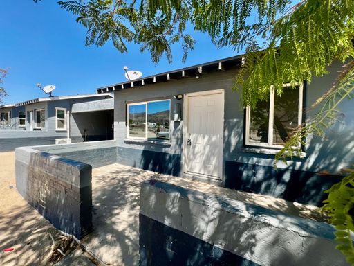 6423 Mariposa Avenue, Twentynine Palms – Spacious Studio with Large Fenced Yard