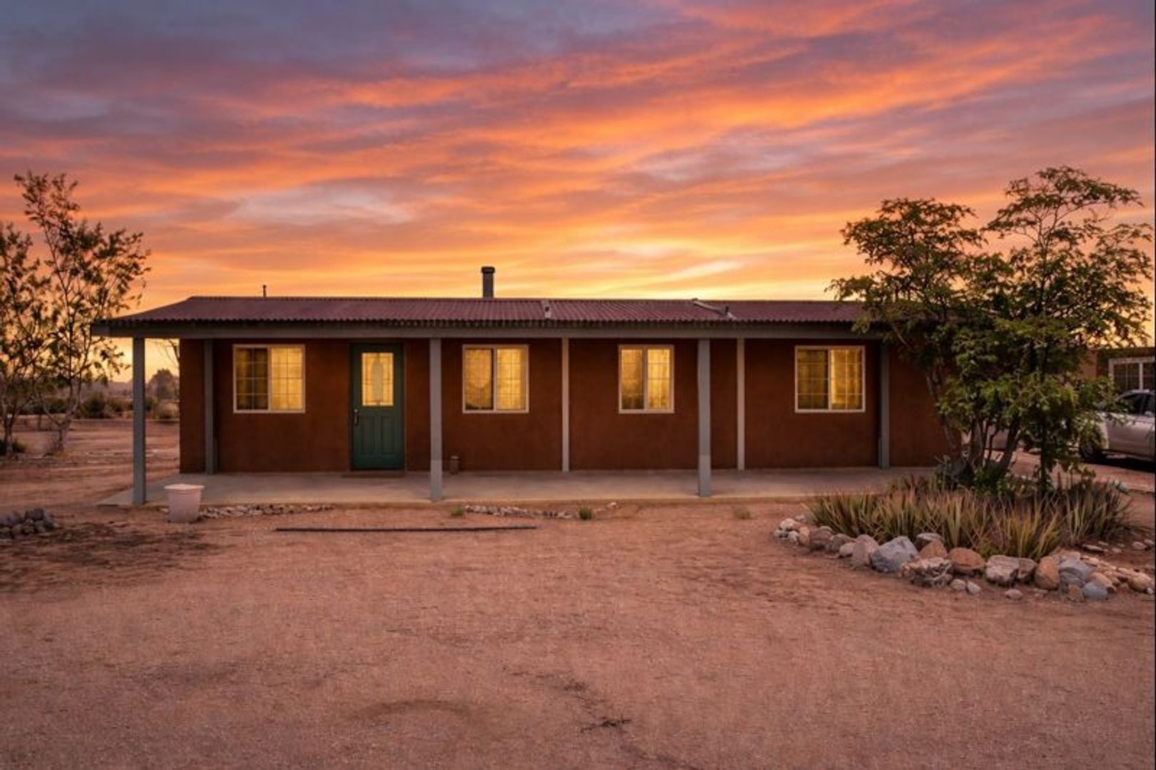 Landers House: 984 Dakota Lane