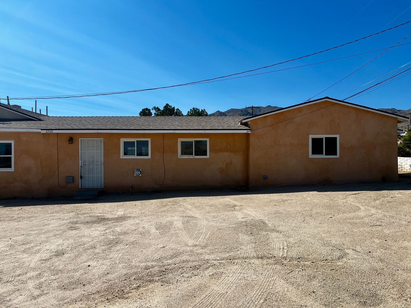 Twentynine Palms Apartment: 6568 Oasis