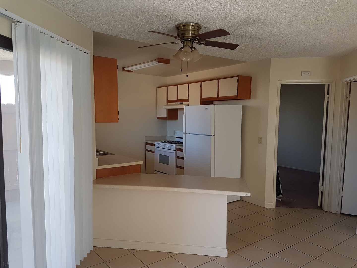 Twentynine Palms Apartment: 6384 Bagley Avenue