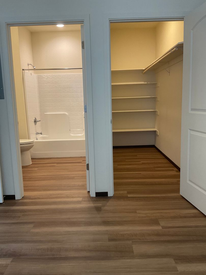 Paradise Apartment: 5941 Camino Lane