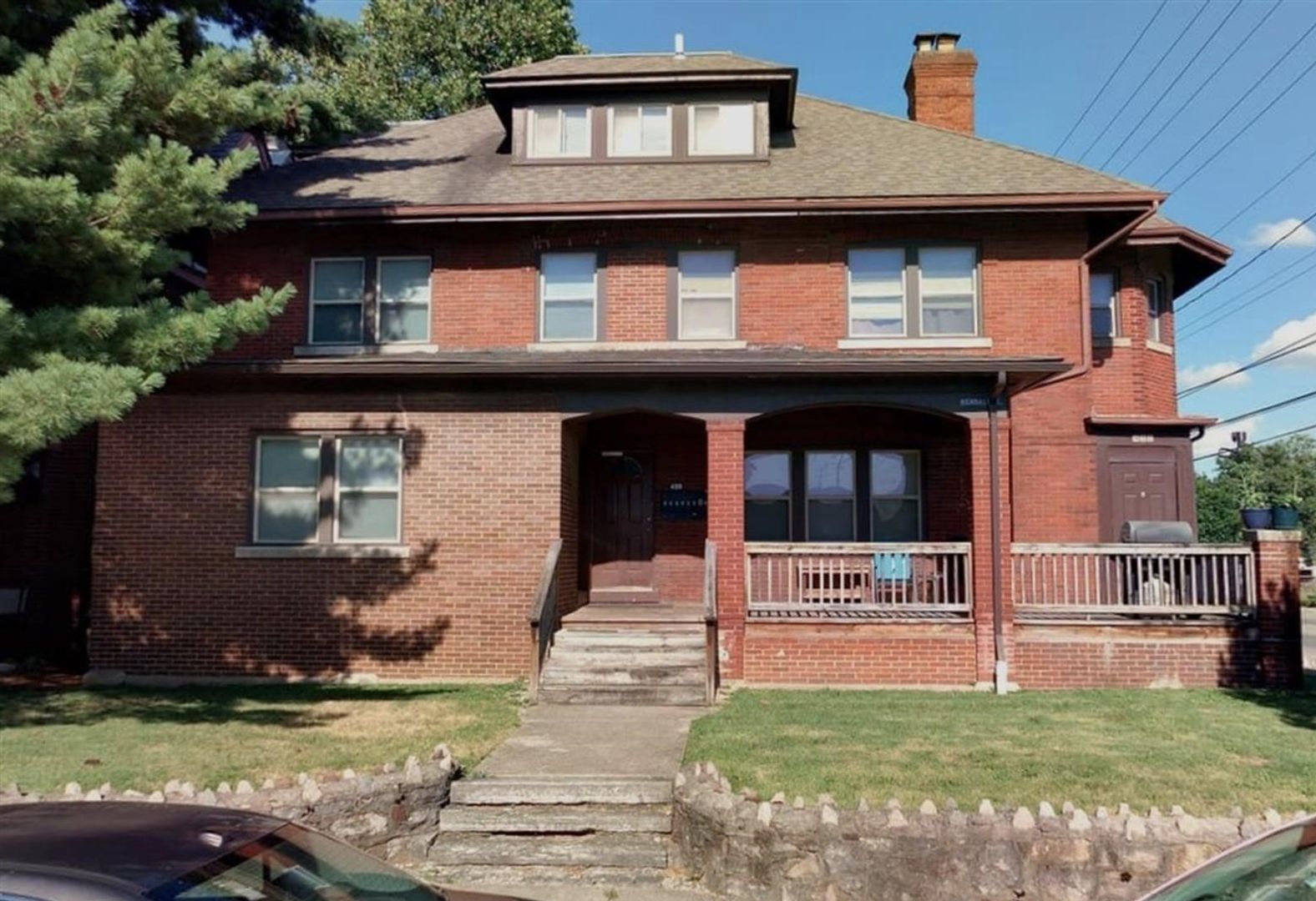 Columbus Apartment: 400 Kendall Place