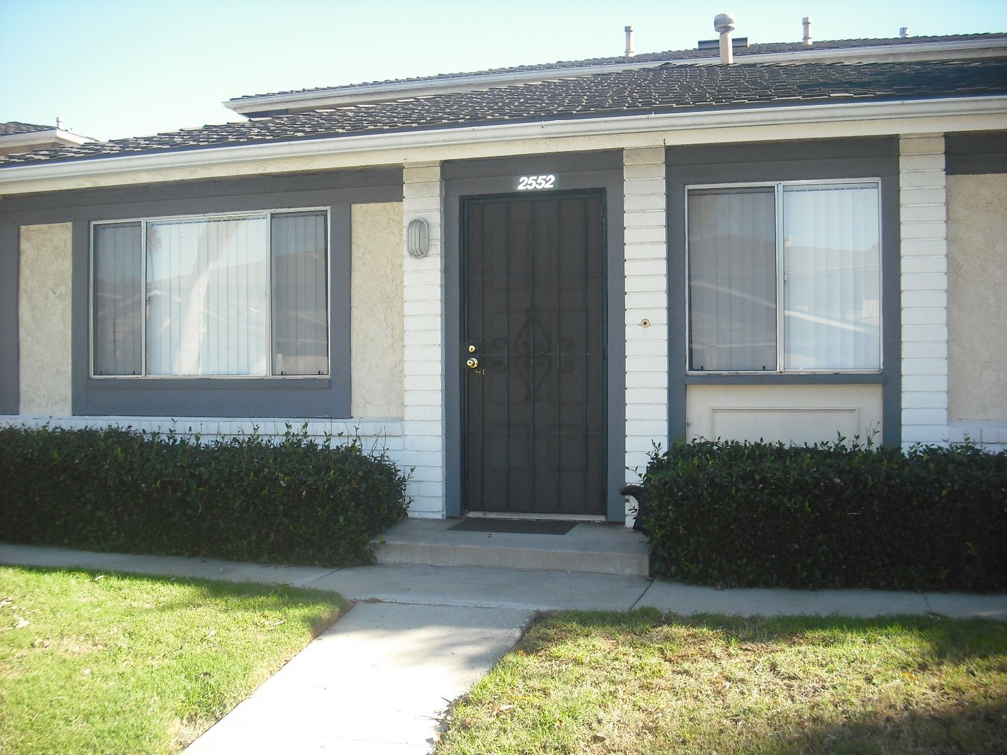 PORT HUENEME House: 2552 SEXTANT AVENUE