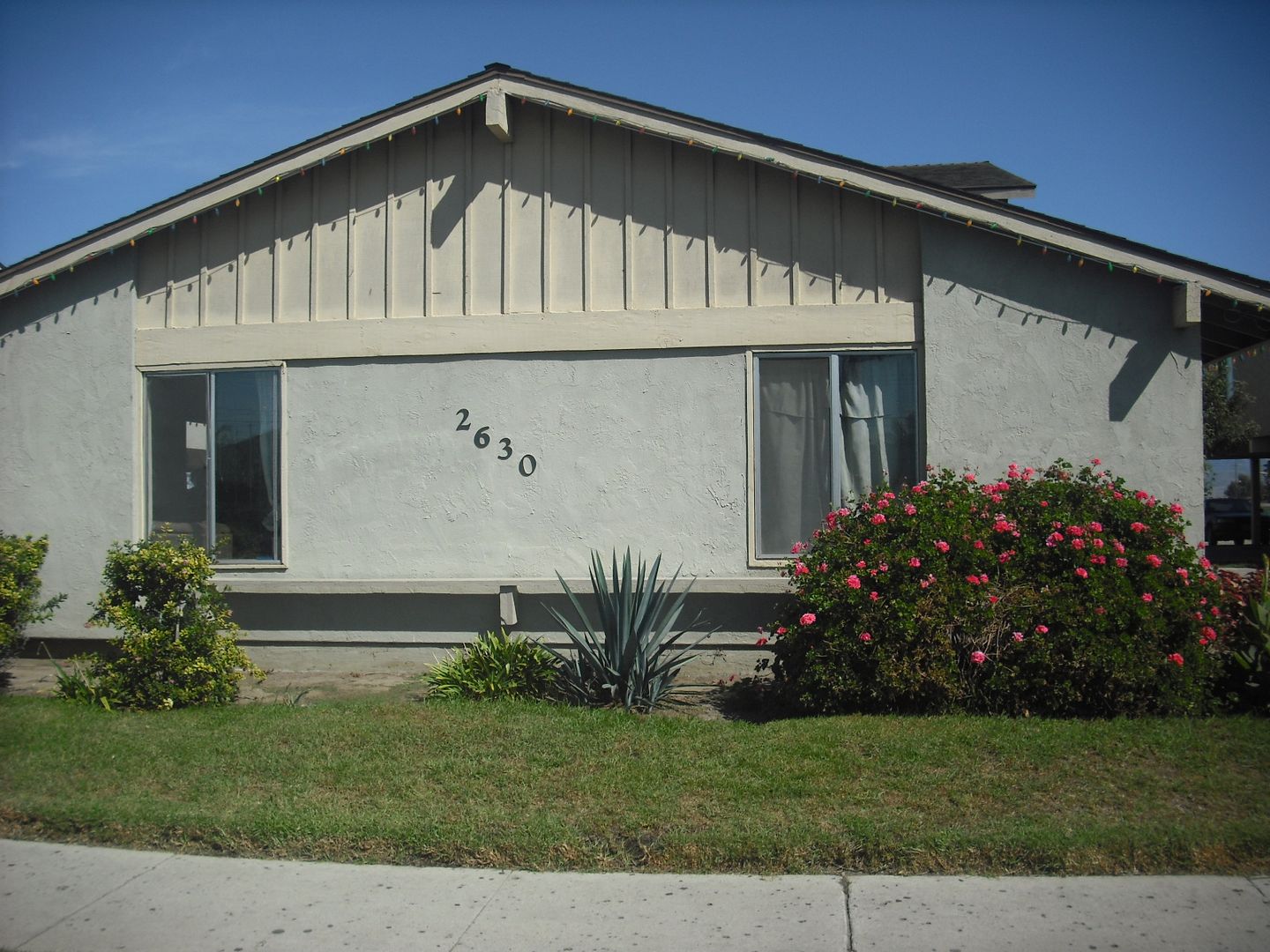 OXNARD House: 2630 B EL DORADO AVENUE