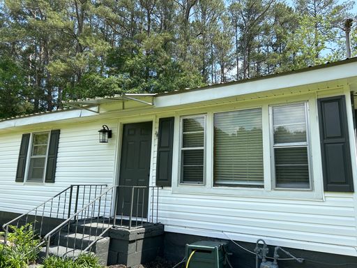 180 Wade Street – photo 1