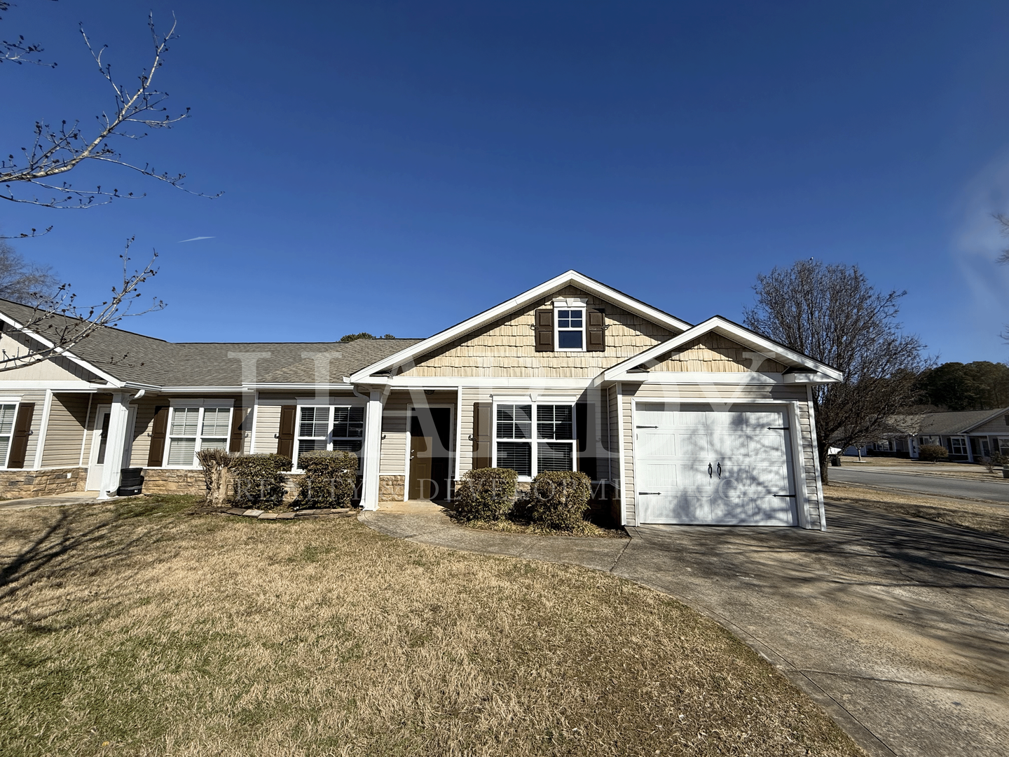 Rome Apartment: Cowan Property