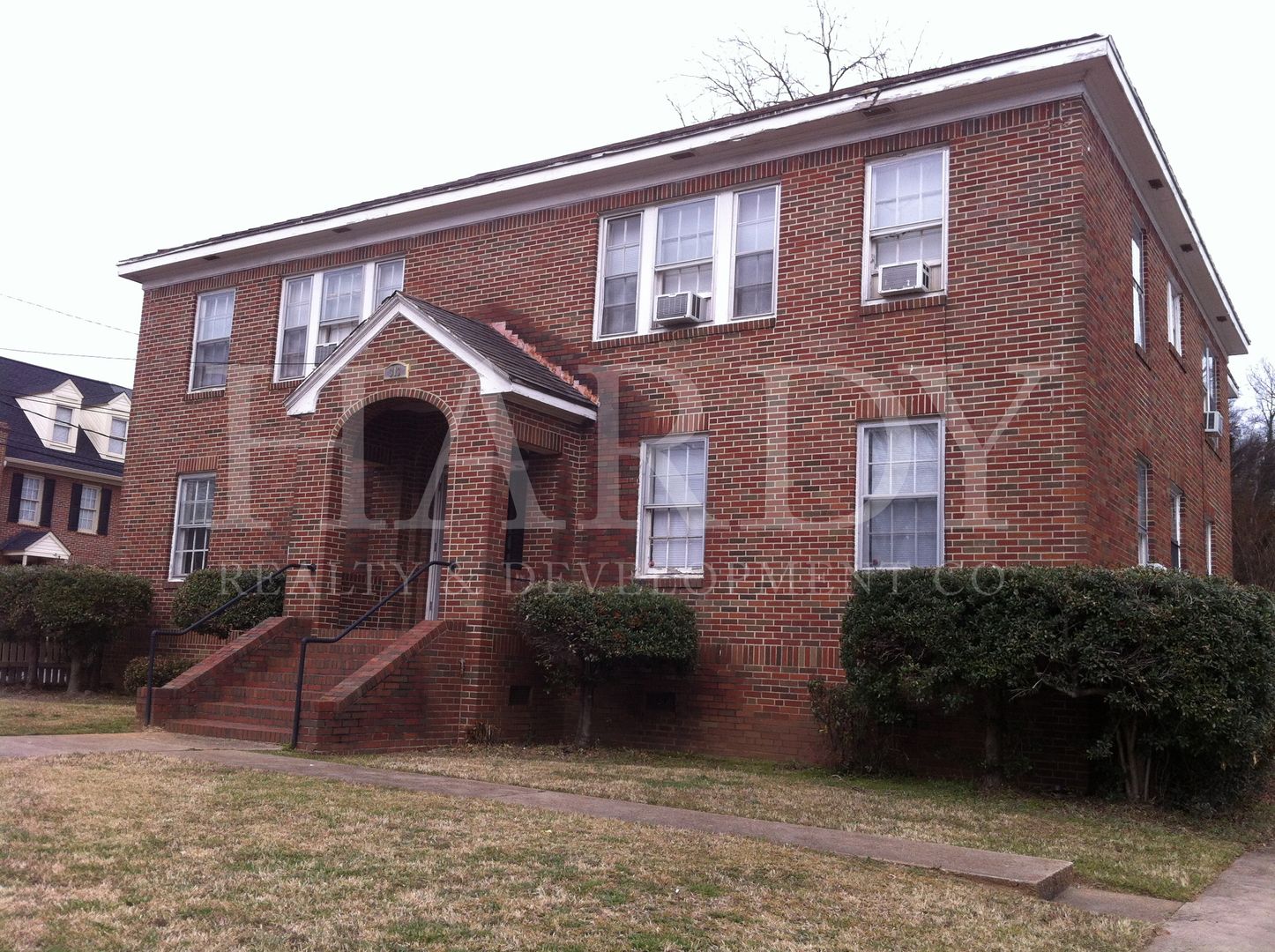 Rome Apartment: 203 E 4th St, 313 E. 2nd Ave