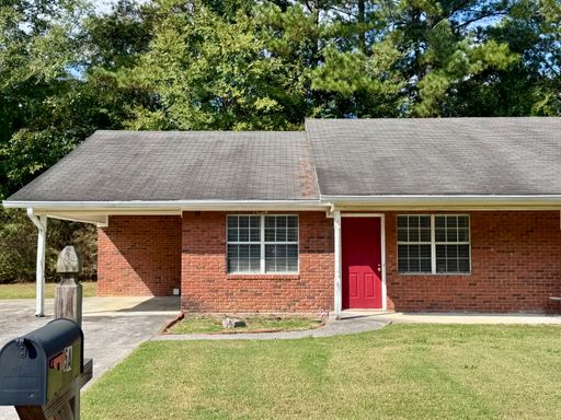 2 Bedroom Apartment – 5A Oakcrest Trail, Rome, GA 30165
