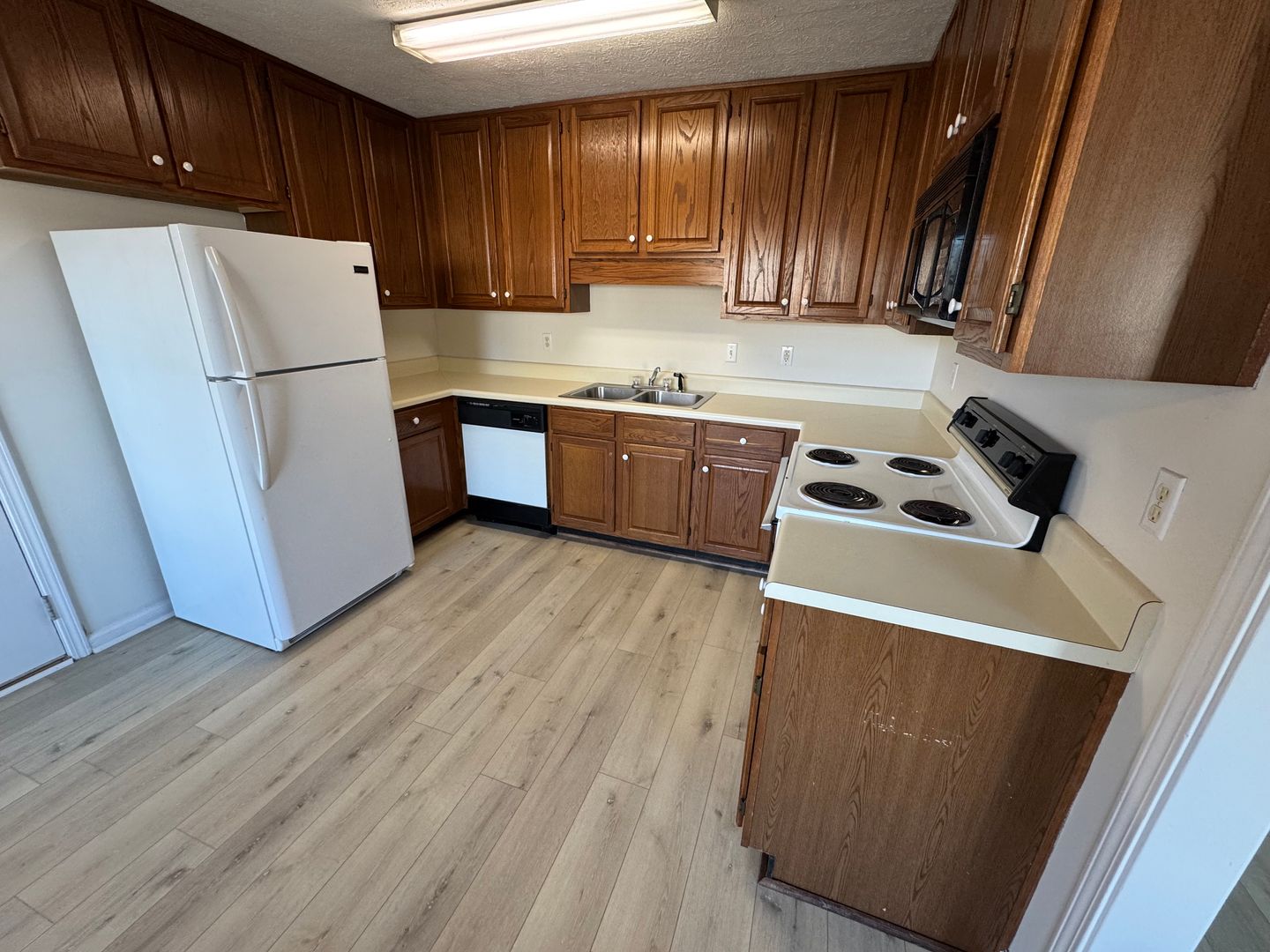 Rome Apartment: Hummingbird Place 1, 2, 3, 5, 7, 8, 9, 10, 11