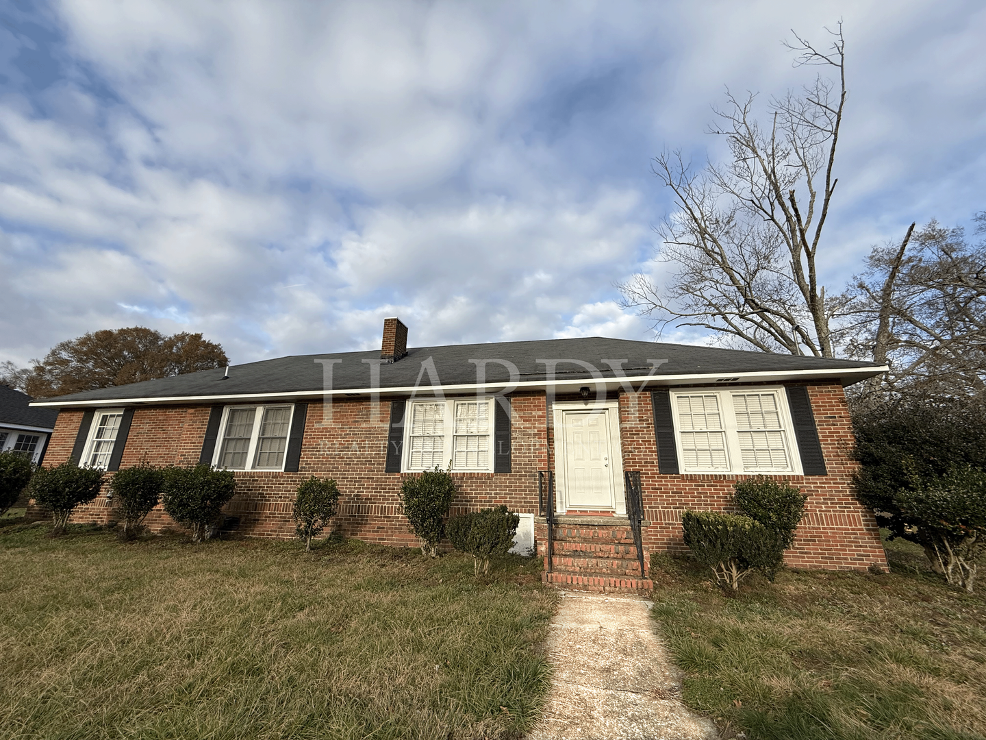 Rome Apartment: Fieldstone Creek Properties