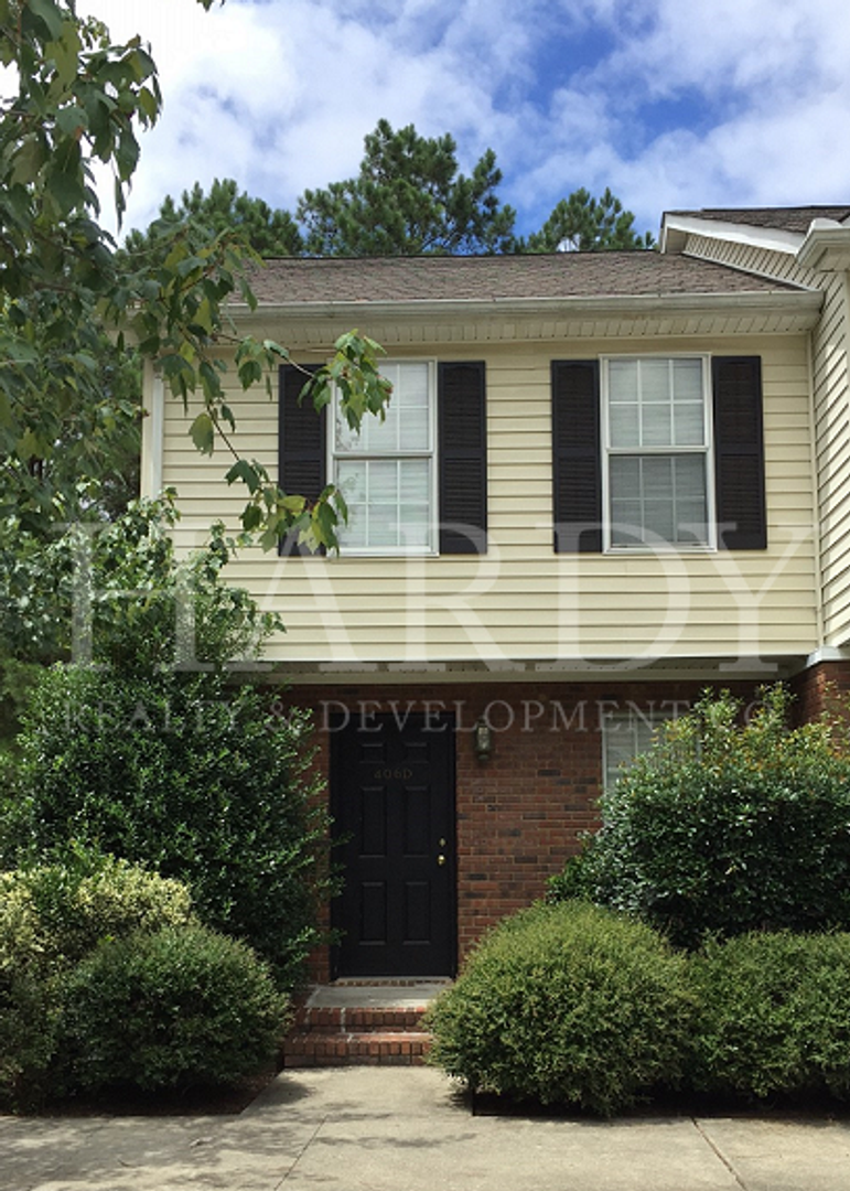 Rome Apartment: 406,407,408,409,410,411 Leafmore Rd ea A-D
