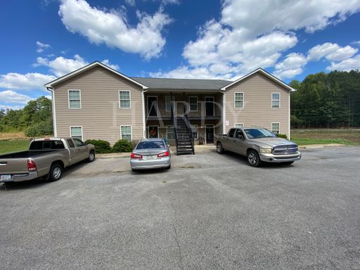 307 Wax Rd