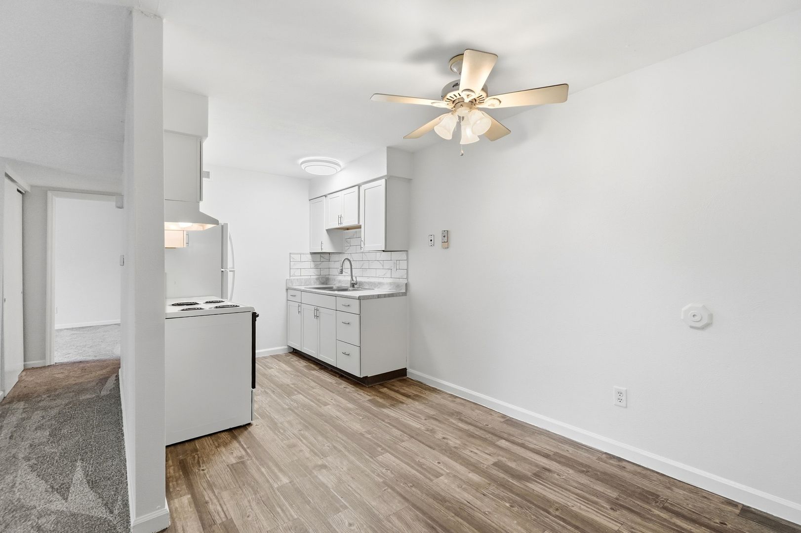 Prime at Uptown Apartments &amp; Townhomes 5 of 8
