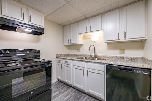 Prime Apartments at the Oaks – photo 1