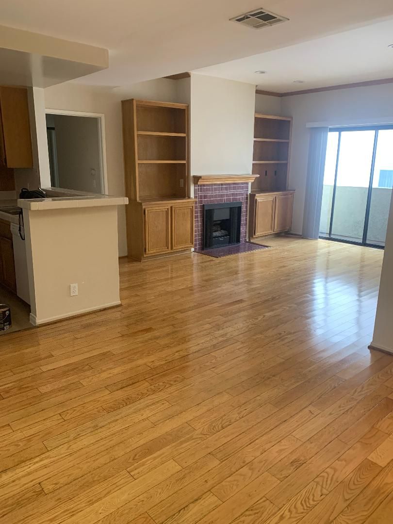 SHERMAN OAKS Apartment: 4630 SEPULVEDA BLVD