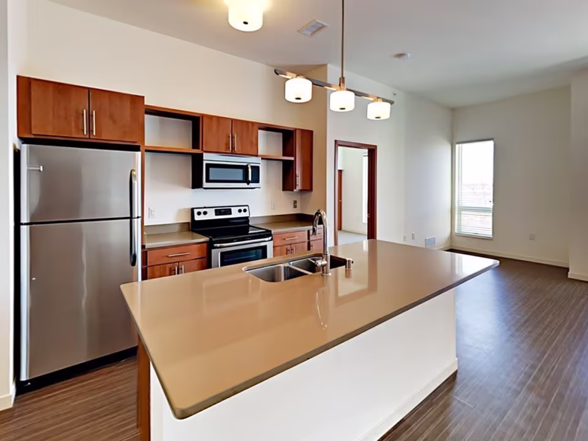 2F - Unit 515 photo thumbnail 10