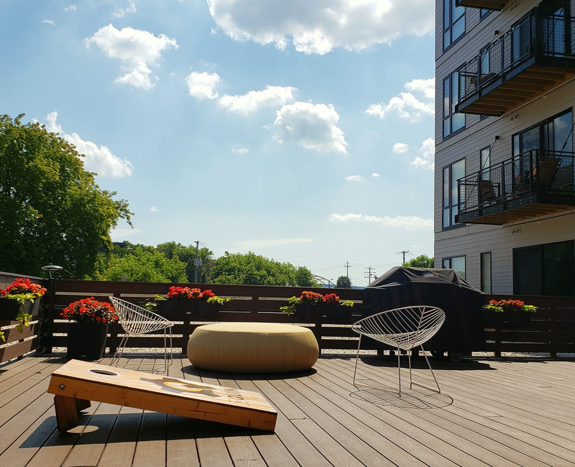 Milwaukee Apartment: 324 S 2nd St