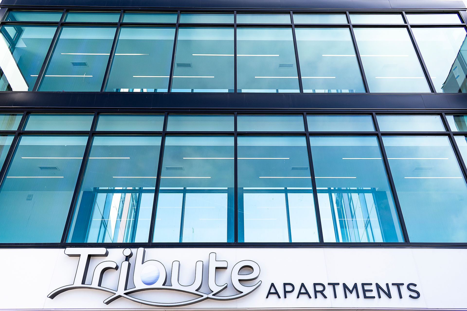 Milwaukee Apartment: 2033 S 1st St